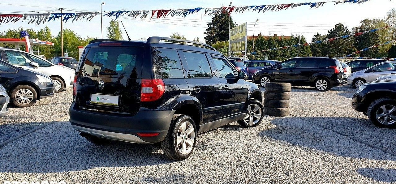 Skoda Yeti cena 25800 przebieg: 238000, rok produkcji 2010 z Zgorzelec małe 529